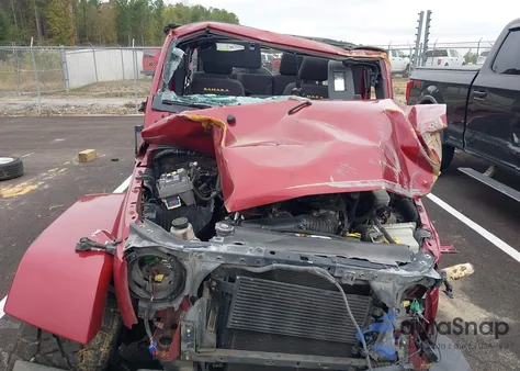 2013 Jeep Wrangler Unlimited Sahara z USA, uszkodzony, nr VIN 1C4BJWEG5DL576315